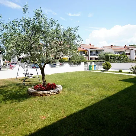 Apartment Nada Fazana
